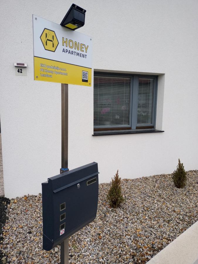 Honey Apartment Lendava Ngoại thất bức ảnh