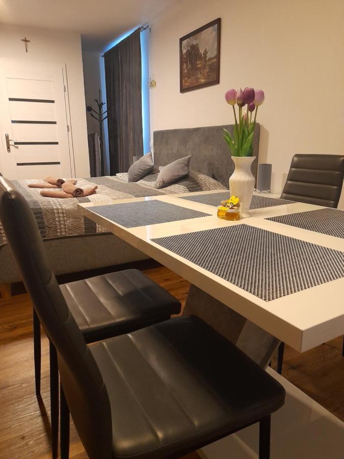 Honey Apartment Lendava Ngoại thất bức ảnh