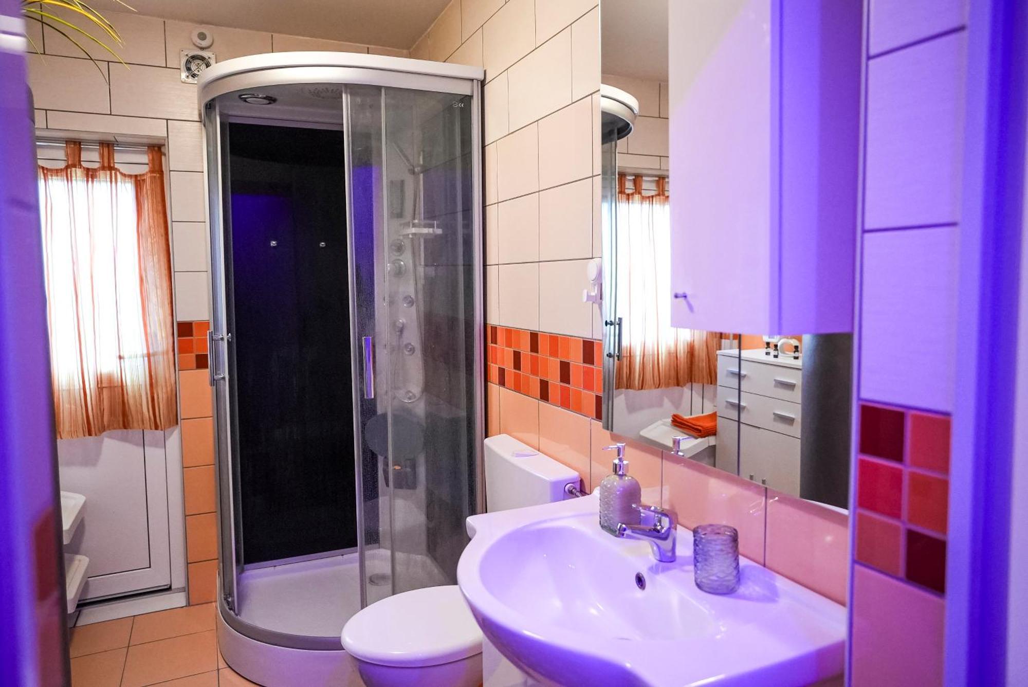 Honey Apartment Lendava Ngoại thất bức ảnh